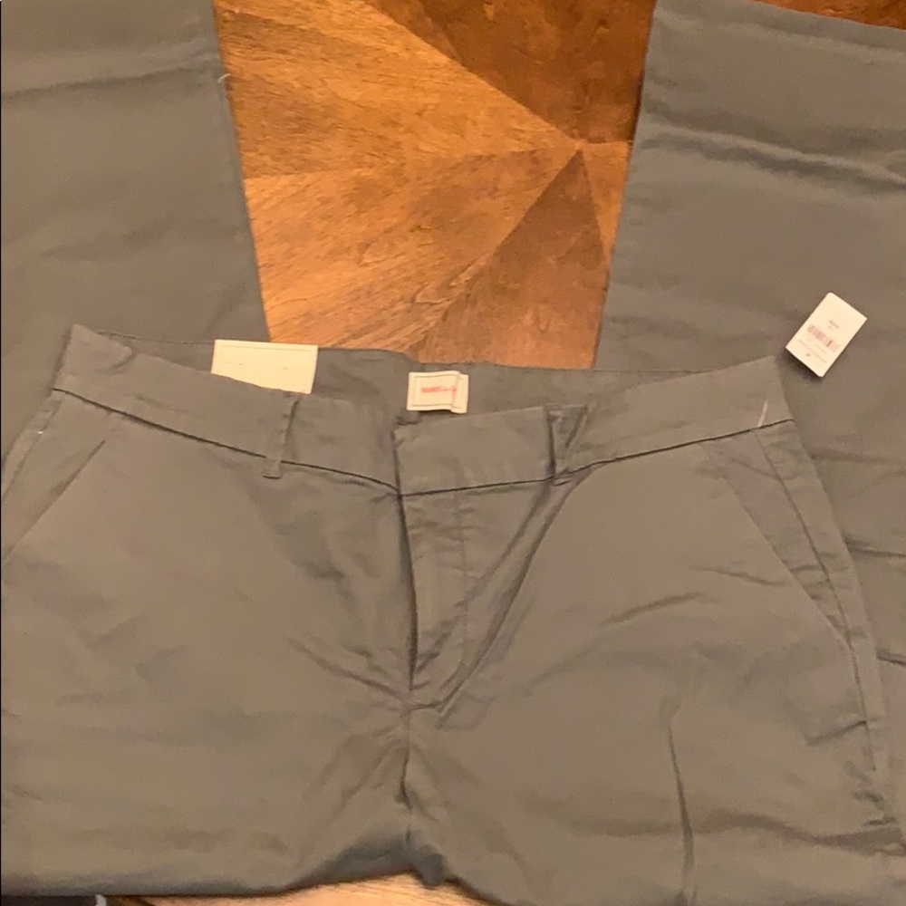 Gap khaki pants grey size 14 Reg NWT